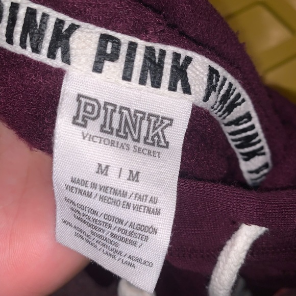 Vs Pink Hoodie - Picture 2 of 3